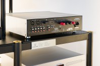 Amplificateur YBA HERITAGE A200S arrière / AUDIO HARMONIA Bordeaux