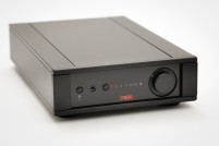 Amplificateur REGA BRIO MK7 face / AUDIO HARMONIA Bordeaux