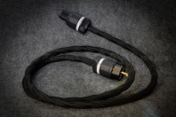Câble secteur ABSOLUE CREATIONS CHAMBORD / AUDIO HARMONIA Bordeaux