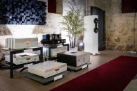 Enceintes WILSON BENESCH PRECISION P2.0 + YBA PASSION + LINE MAGNETIC salle 42 / AUDIO HARMONIA Bordeaux